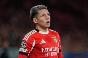 爱游戏体育下载-包含清晨多特蒙德备战葡超本菲卡迎法国杯关键赛，塔图姆在澳大利亚队比赛中败北看傻球迷的词条