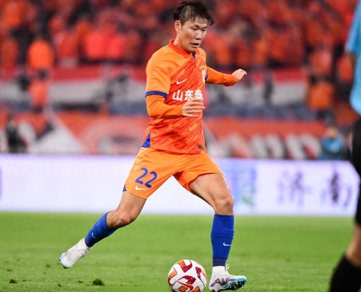 山东泰山队今晚比赛直播视频