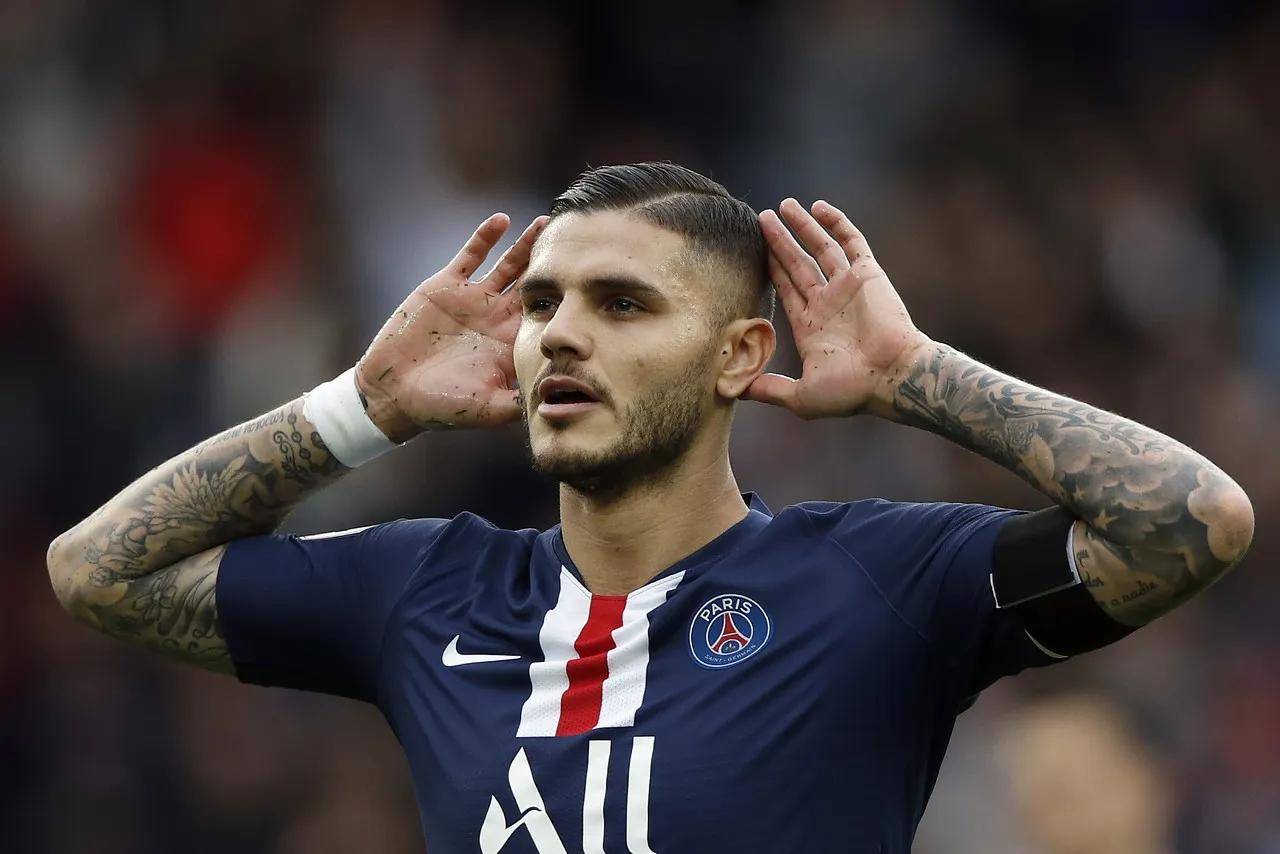 包含巴黎圣日耳曼内部会议纪要流出：今晚强势反弹，欧超杯使命明确，心理建设被强调的词条