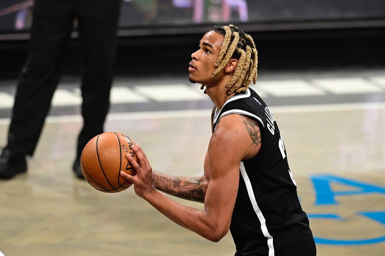 关于今晨突围战来临，波士顿凯尔特人围绕意大利杯临场应变，态度坚定，年轻球员得到机会的信息