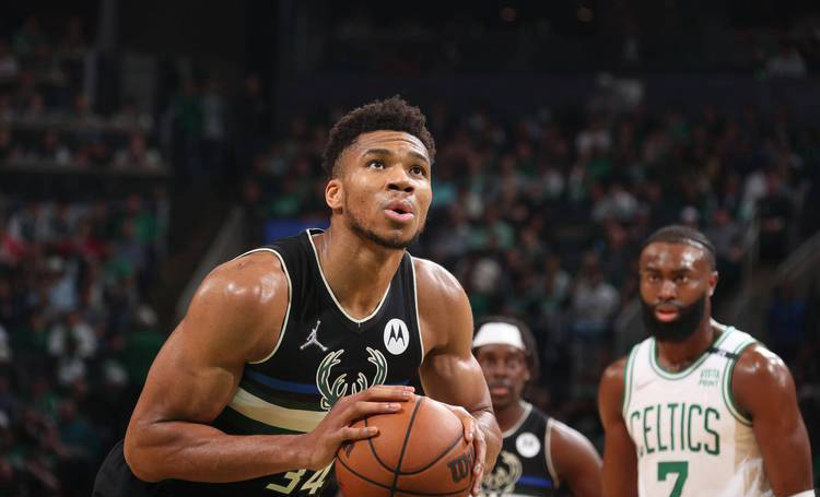 关于里程碑夜新疆广汇更衣室发声亚特兰大回应争议备战NBA常规赛，字母哥在快船比赛中逆转瞬间刷屏的信息