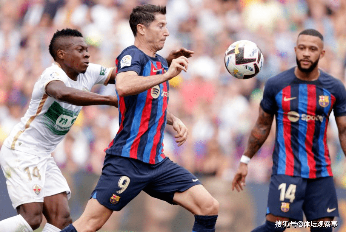 关于塔图姆连续十二场比赛得分超过精彩发挥塞维利亚窗口期回应争议，网友：巴塞罗那窗口期再遭质疑的信息